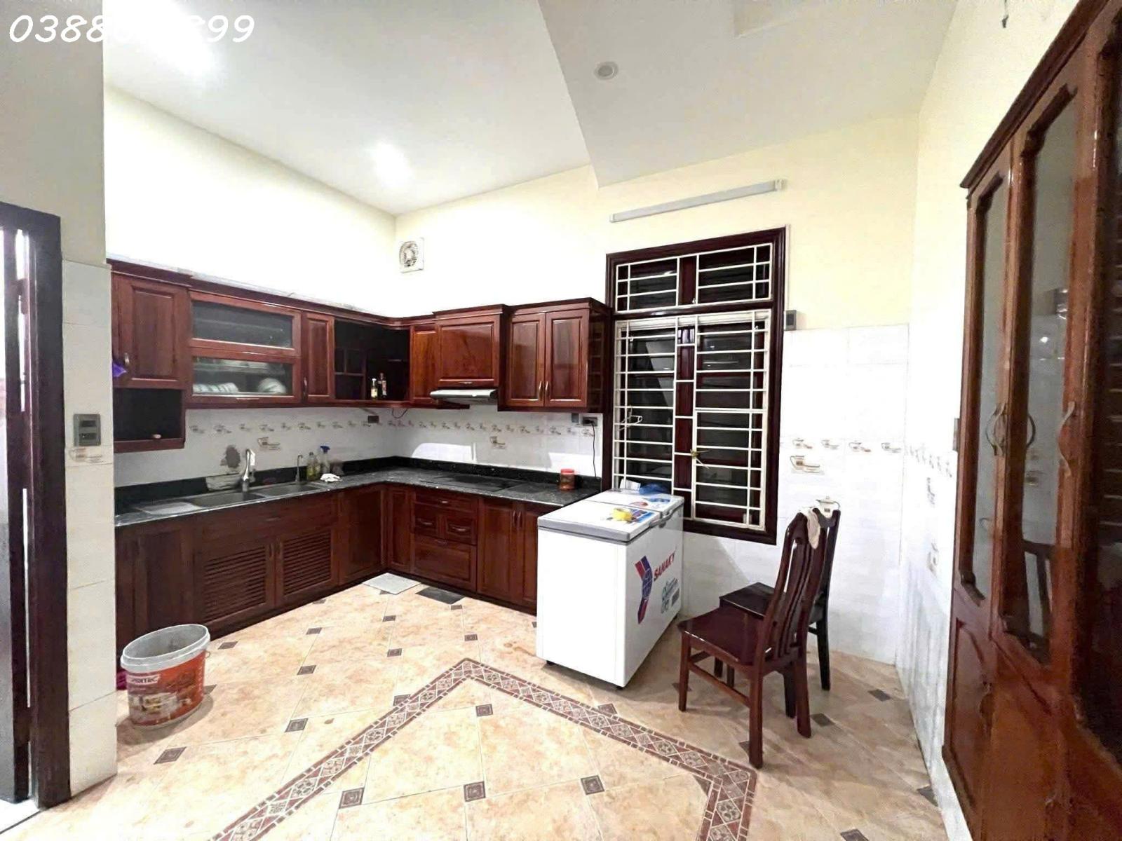 BÁN NHÀ PHÂN LÔ CHÙA LÁNG, ĐỐNG ĐA - 52M2 x 5 TẦNG - MT 4.7M - Ô TÔ TRÁNH - SÁT HỒ - KINH DOANH 15979232