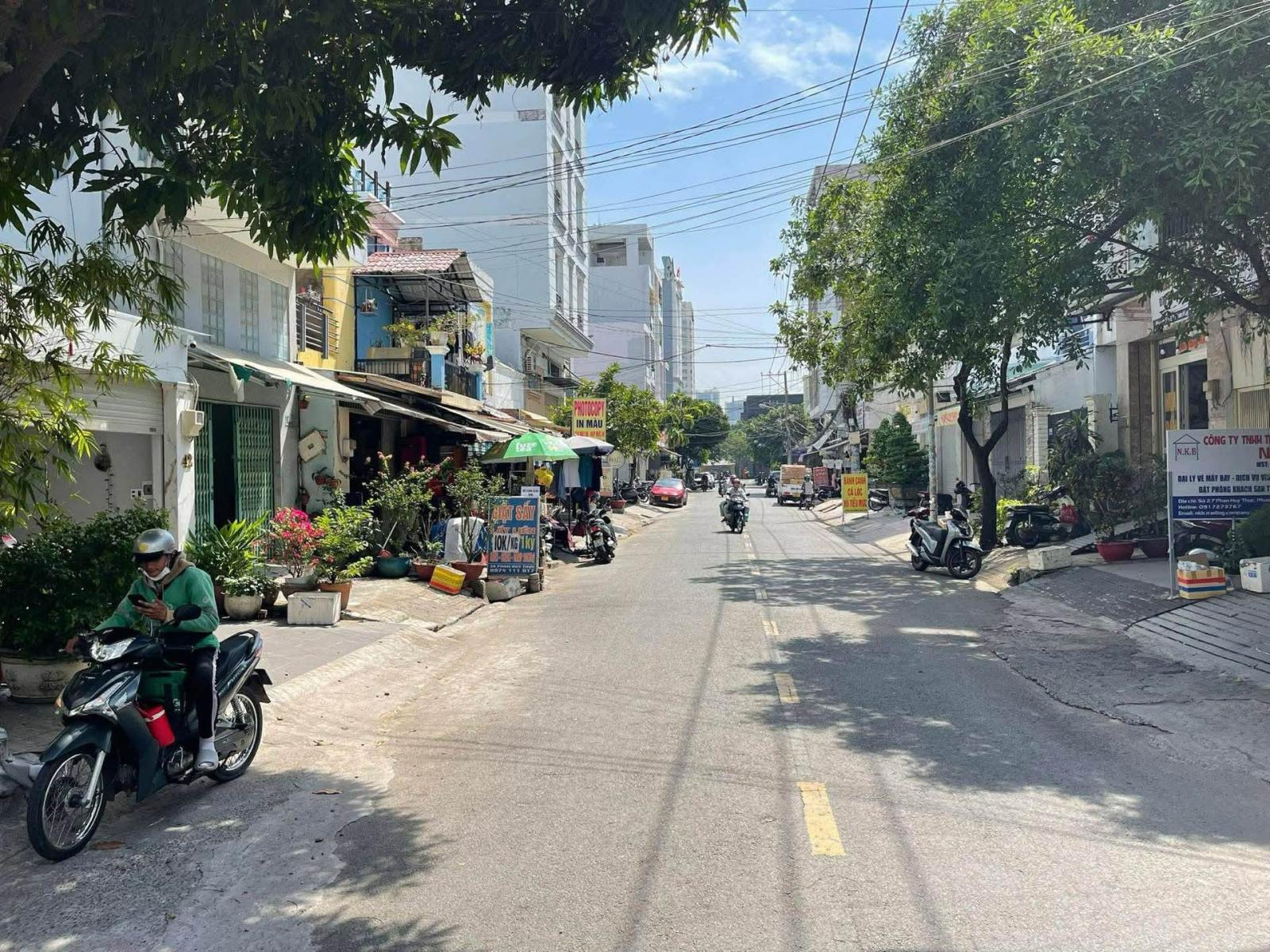 Bán nhà mặt tiền Phan Huy Thực, quận 7, 72m2, giá chỉ 19 tỷ TL 15979239