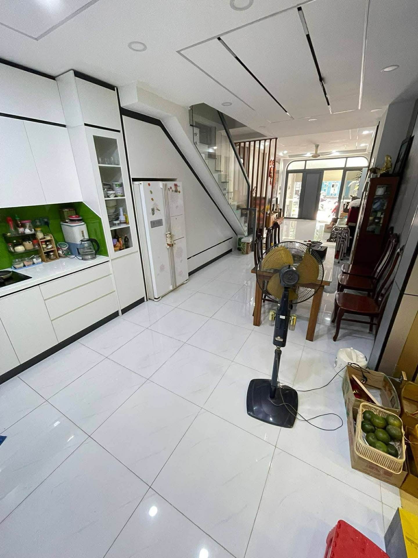 Bán nhà mặt tiền Phan Huy Thực, quận 7, 72m2, giá chỉ 19 tỷ TL 15979239