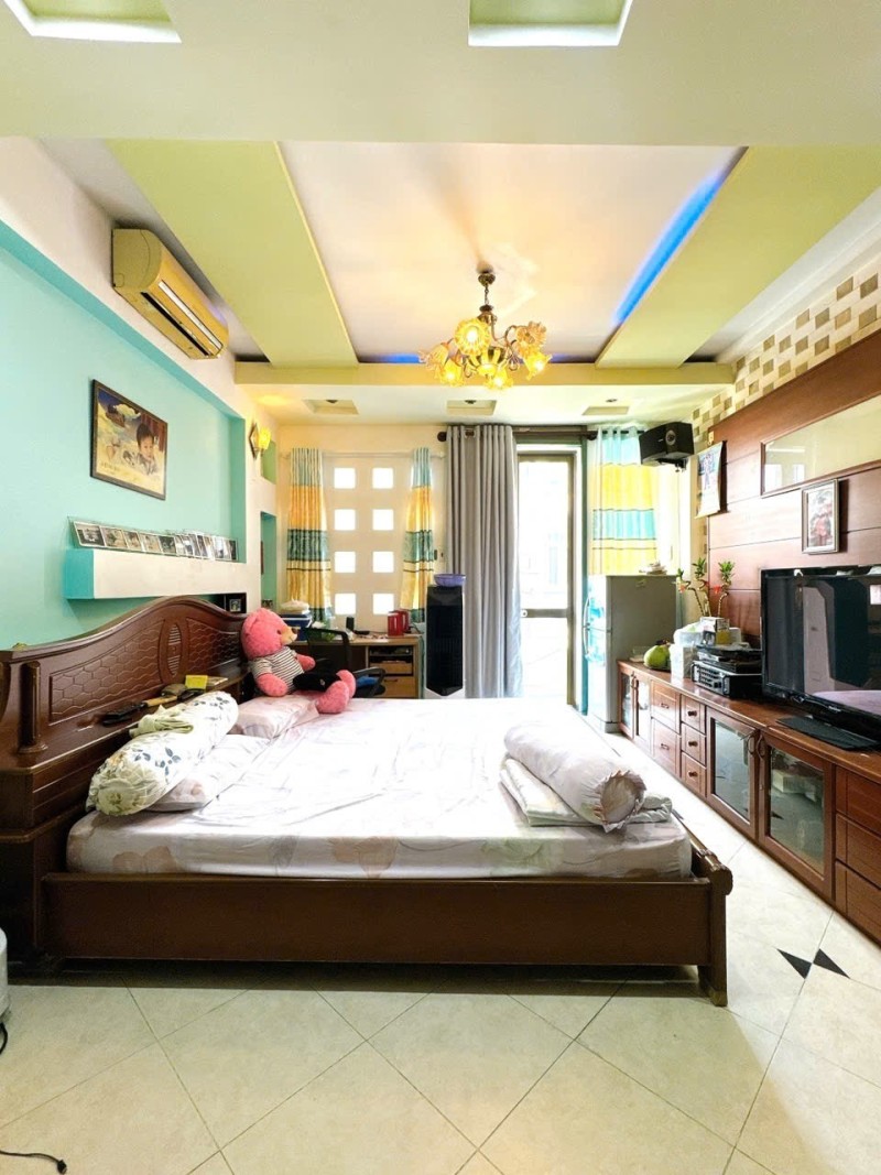 BÁN NHÀ PHÚ NHUẬN OTO VÀO NHÀ 120M2 5 TẦNG NGANG 4.2M KD ĐỈNH SÁT MT NGUYỄN ĐÌNH CHÍNH 16 TỶ. 15979255