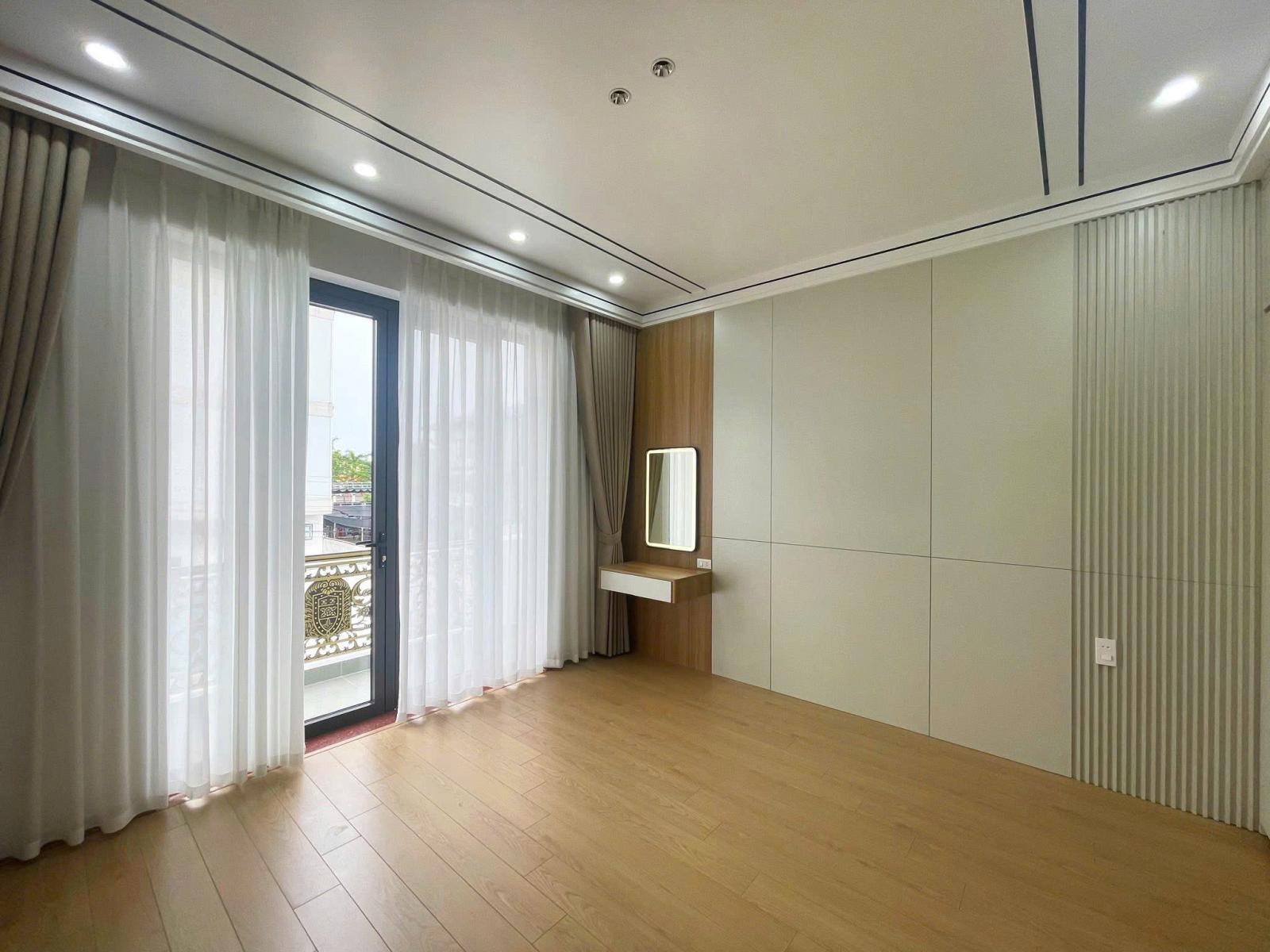 BÁN NHÀ 5 TẦNG THANG MÁY TUYẾN 2 LÊ HỒNG PHONG – GARA Ô TÔ – GIÁ 9,5 TỶ 15979270