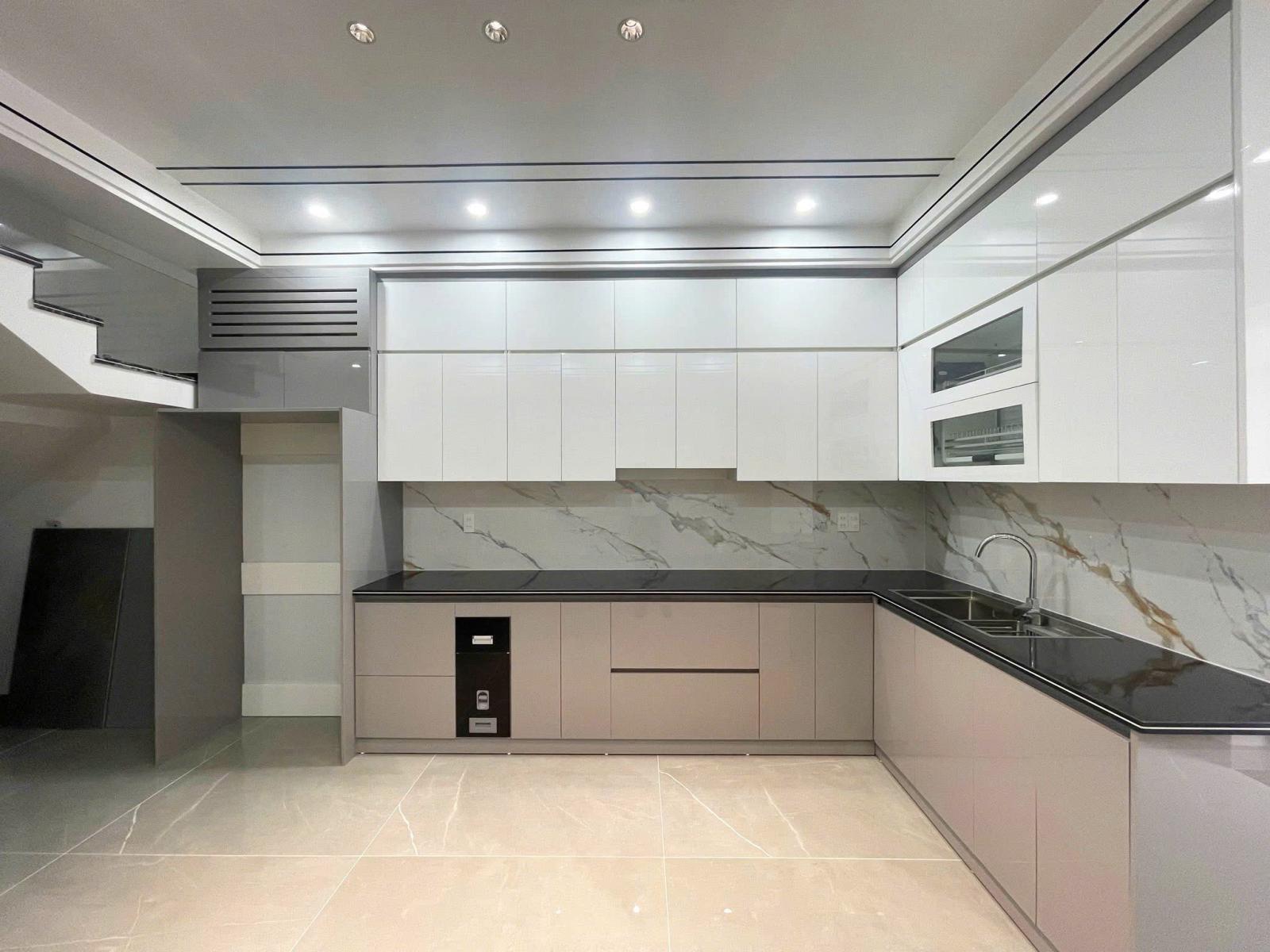 BÁN NHÀ 5 TẦNG THANG MÁY TUYẾN 2 LÊ HỒNG PHONG – GARA Ô TÔ – GIÁ 9,5 TỶ 15979270