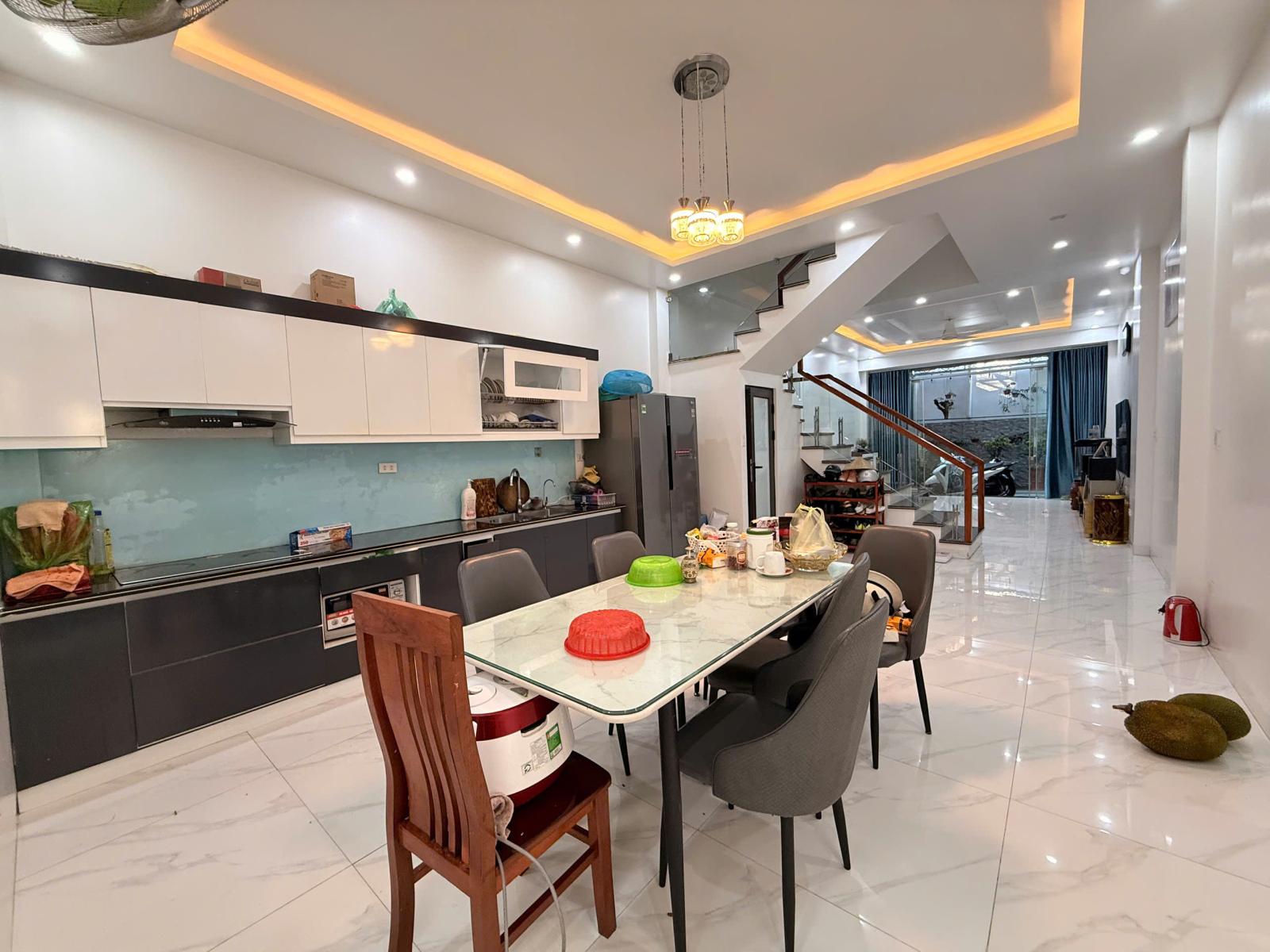 BÁN NHÀ 3 TẦNG ĐỘC LẬP NGÕ 358 ĐÀ NẴNG – NGÔ QUYỀN – GIÁ 3,799 TỶ 15979290