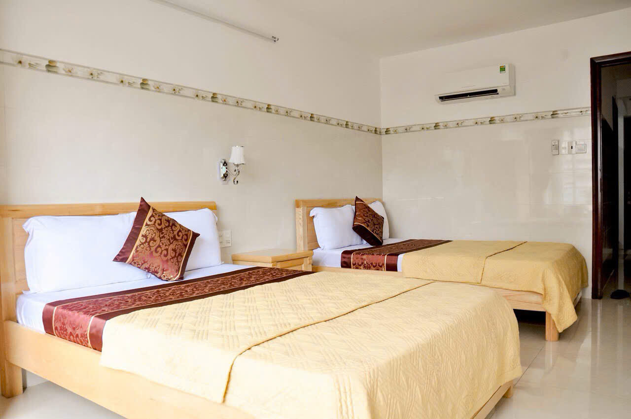 GIẢM MẠNH 2TY CHO CĂN KHÁCH SẠN CÁCH BIỂN CHỈ 200M GẦN CHỢ KHU TRUNG TÂM PHÍA BẮC NHA TRANG 15979316