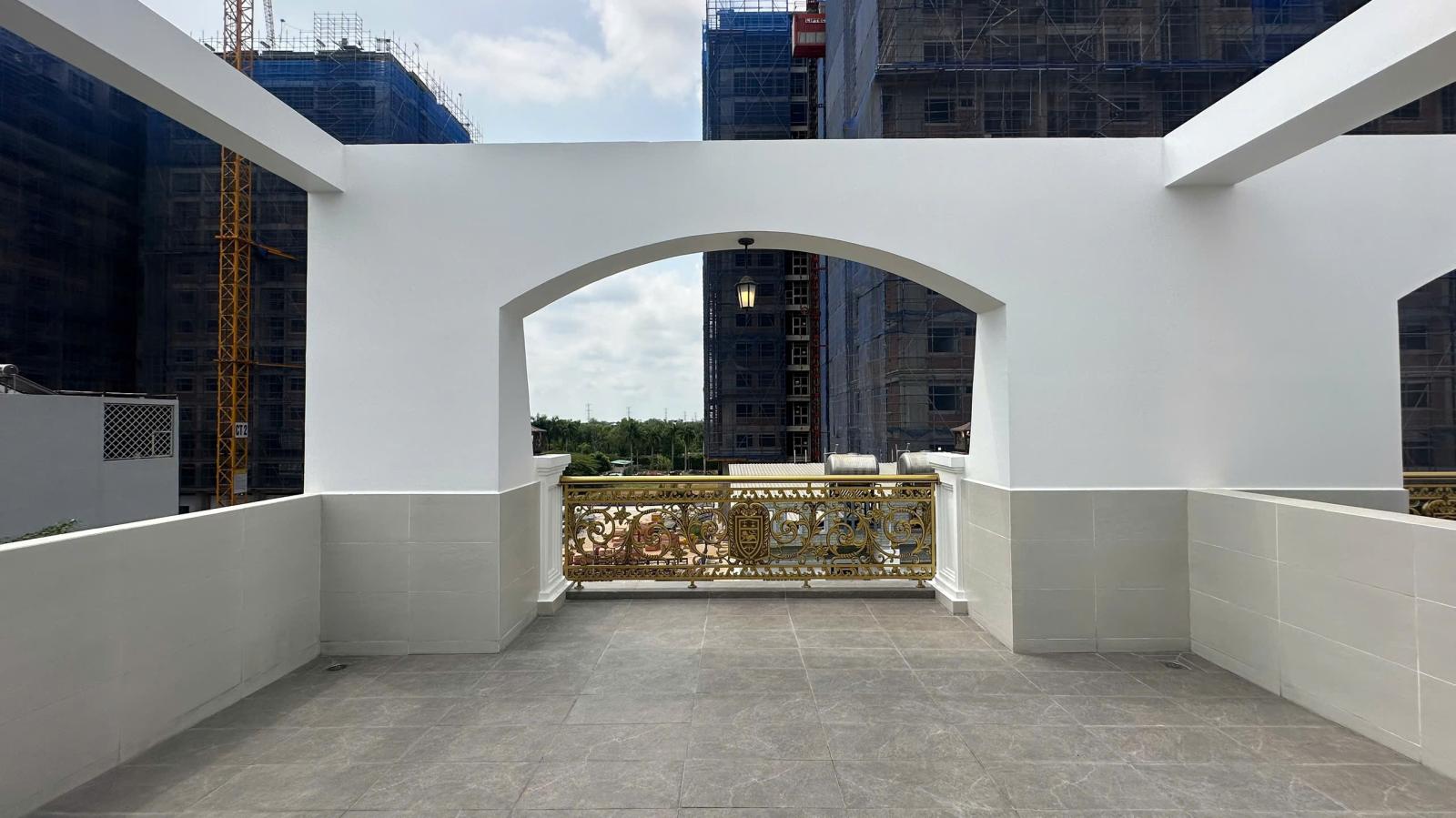 Siêu phẩm tân cổ điển Lê Văn Lương 5.6mx15m Full nội thất 15979340