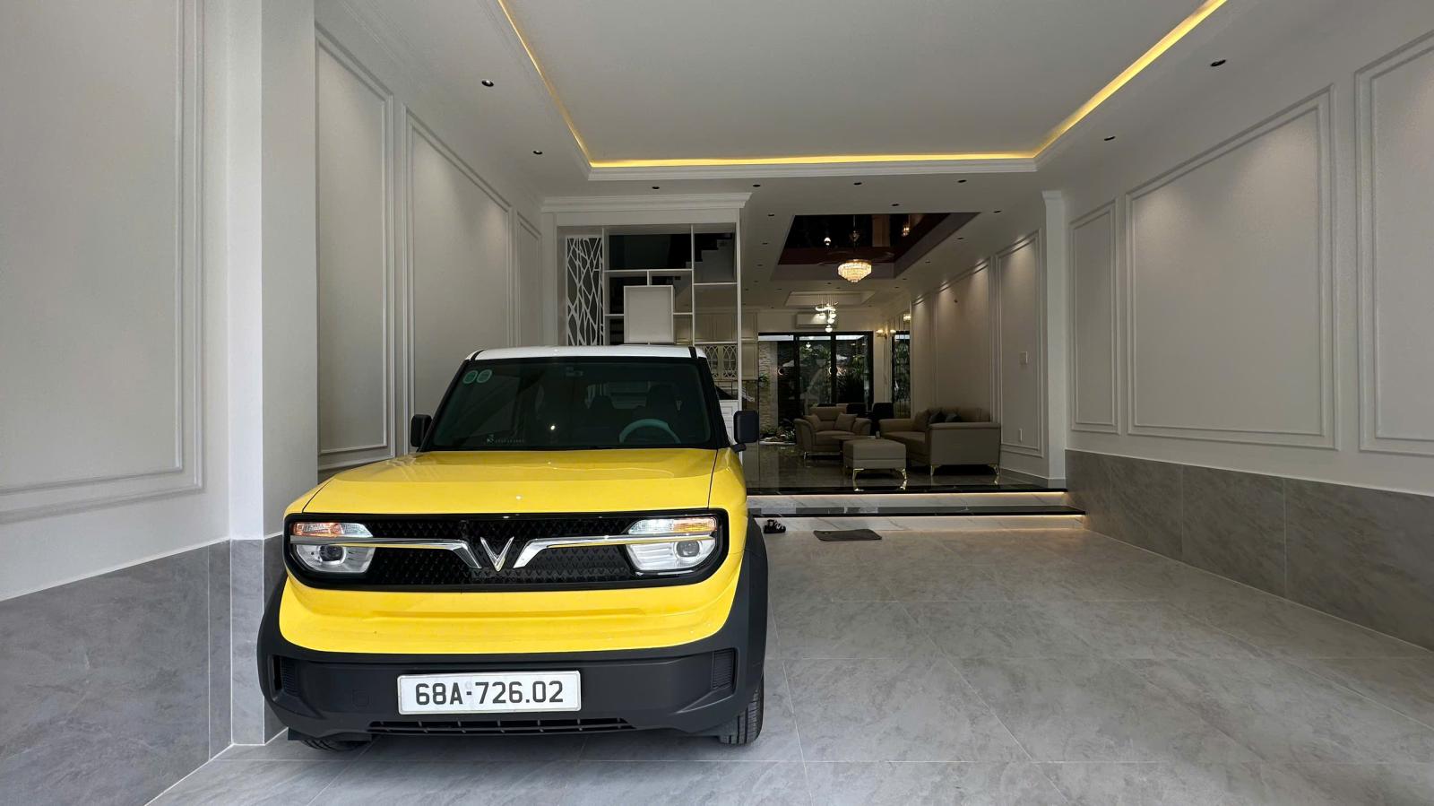 Siêu phẩm tân cổ điển Lê Văn Lương 5.6mx15m Full nội thất 15979340