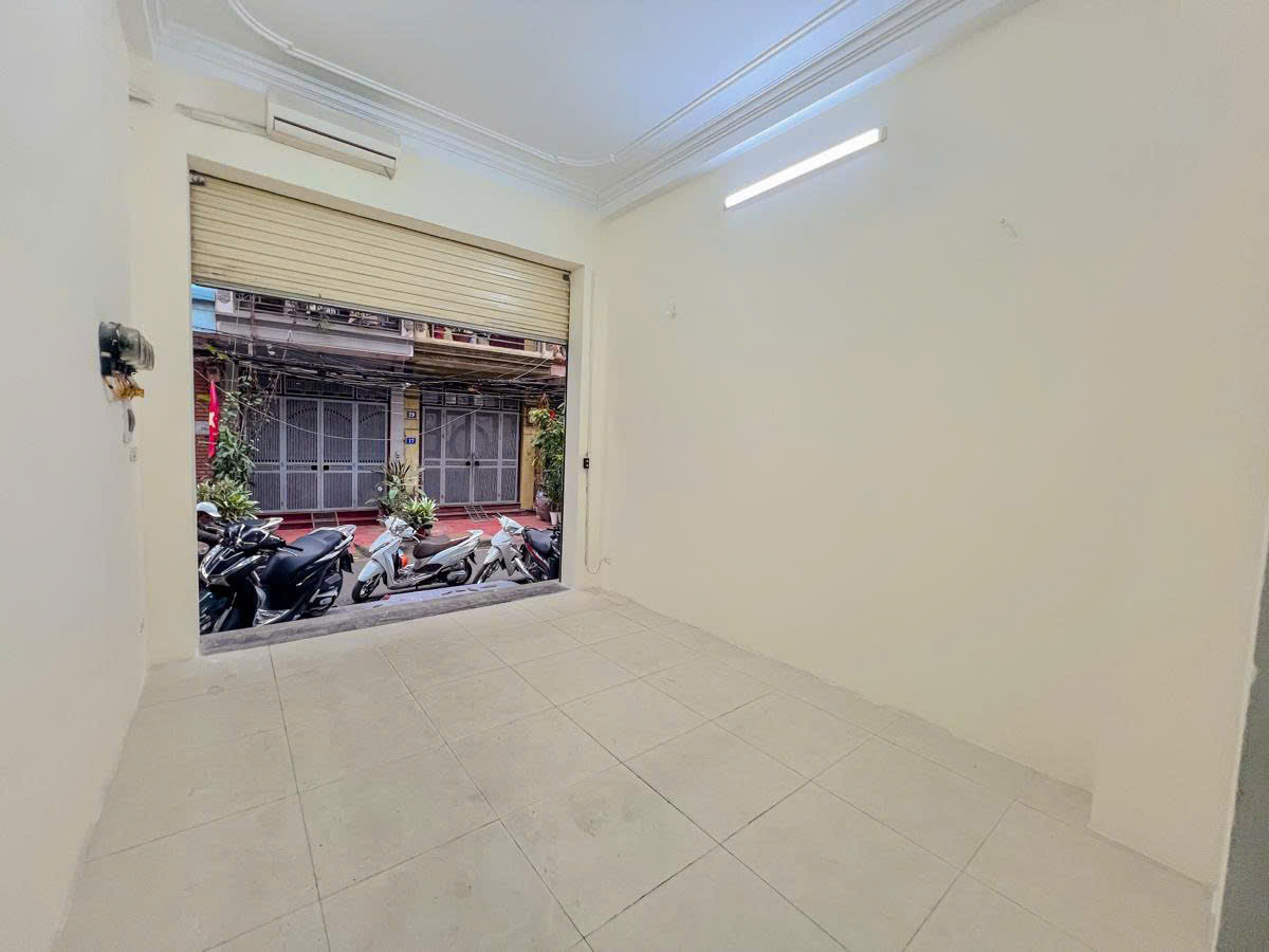 CHÍNH CHỦ BÁN NHÀ RIÊNG DIỆN TÍCH 52Mx 6 TẦNG OTO KINH DOANH 16 TỶ ĐỊNH CÔNG 15979363