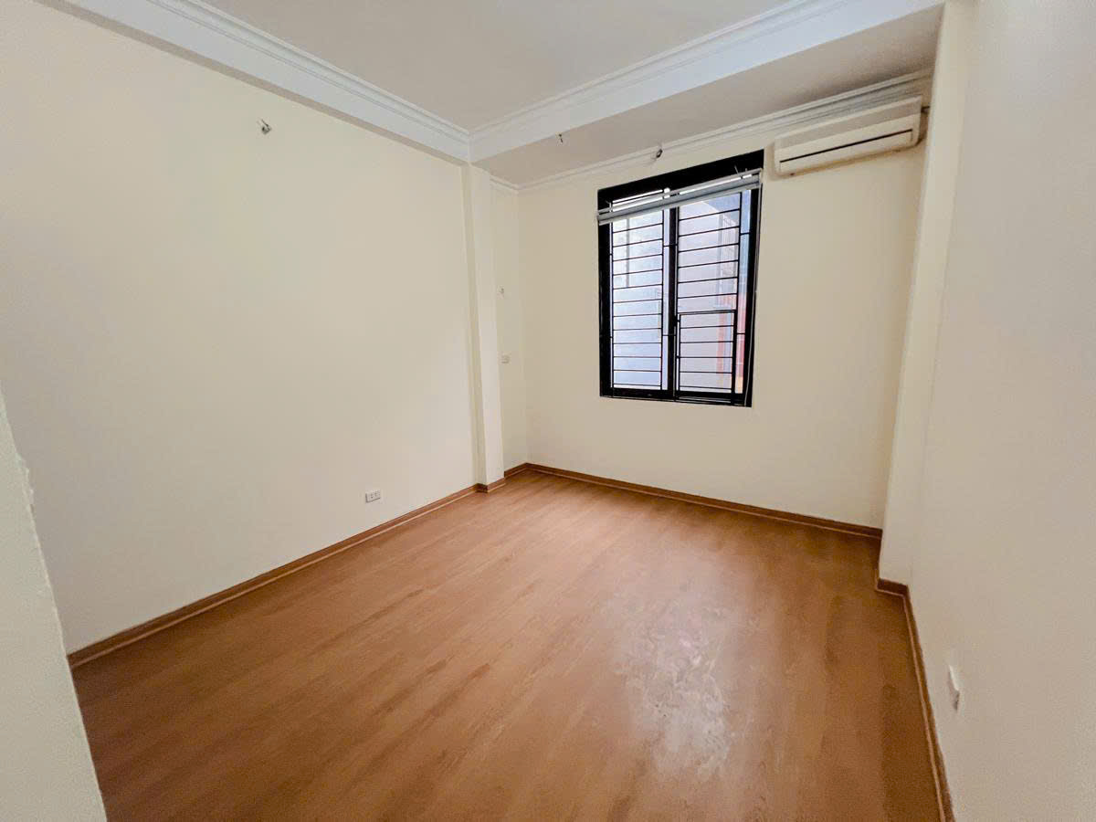 CHÍNH CHỦ BÁN NHÀ RIÊNG DIỆN TÍCH 52Mx 6 TẦNG OTO KINH DOANH 16 TỶ ĐỊNH CÔNG 15979363