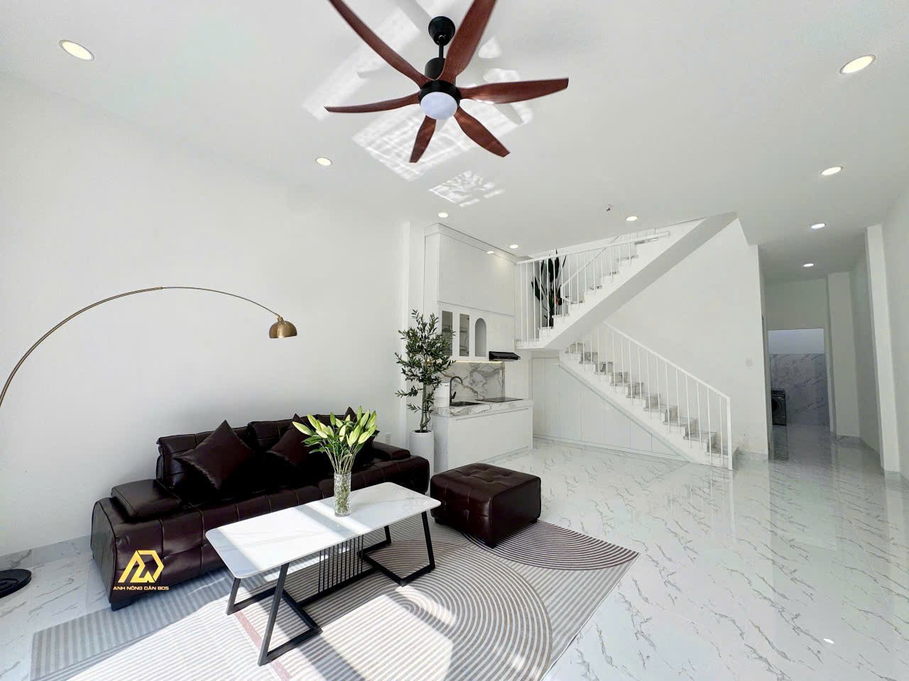 GIẢM TỪ 3,1 TỶ CHỈ CÒN 2,89 TỶ BÁN NHÀ MỚI TIẾN THÀNH – TRUNG TÂM Tp VĨNH LONG 15979370