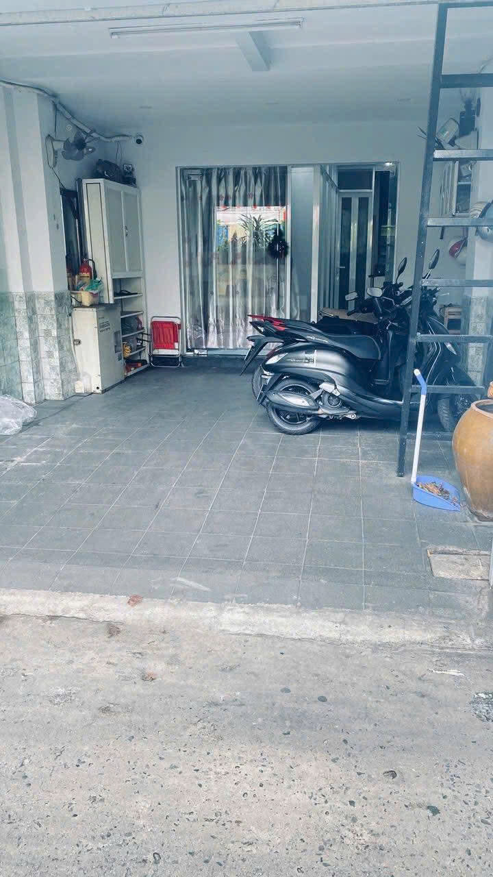 Bán nhà HXH 5m Lê Văn Sỹ - gần Huỳnh Văn Bánh, 4,5x16m, 3 Tầng - 5 PN, chỉ 9,4 tỷ. 15979374