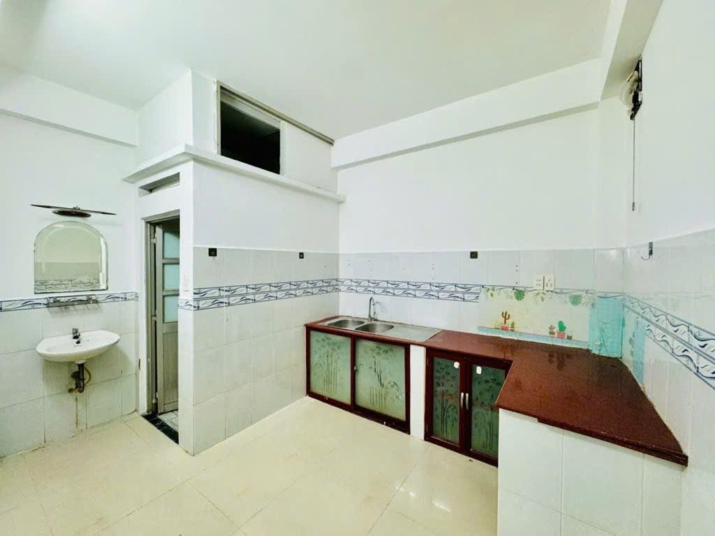 BÁN GẤP NHÀ CĂN GÓC 2 TẦNG  GẦN PHẠM THẾ HIỂN, Q.8  53M  CHỈ 5 TỶ-0948.769.331 15979397