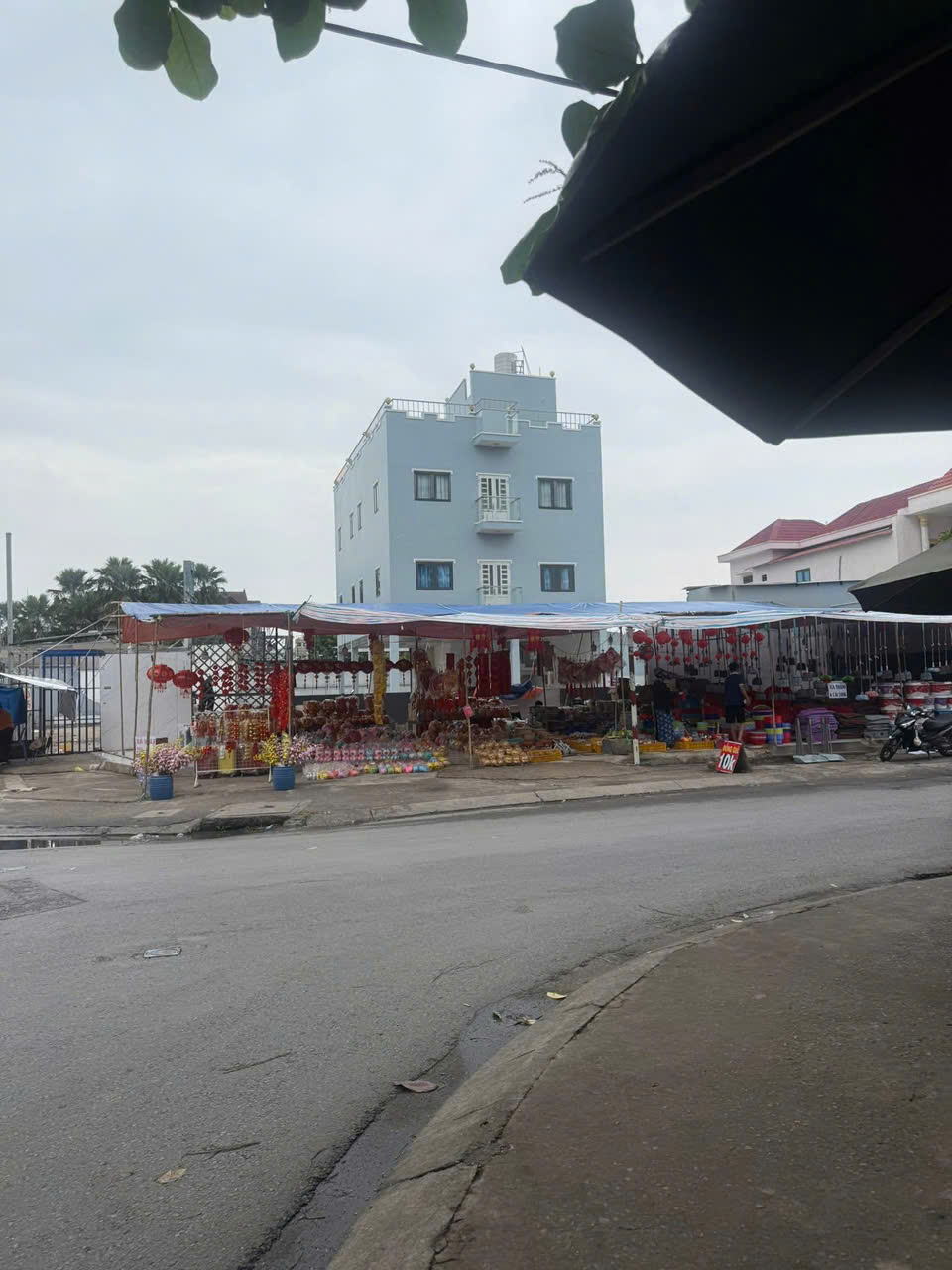 SIÊU PHẨM MẶT TIỀN TRẦN VĂN MƯỜI (15x36) – NHÀ 3 LẦU BỀ THẾ – TRUNG TÂM SẦM UẤT HÓC MÔN 15979420