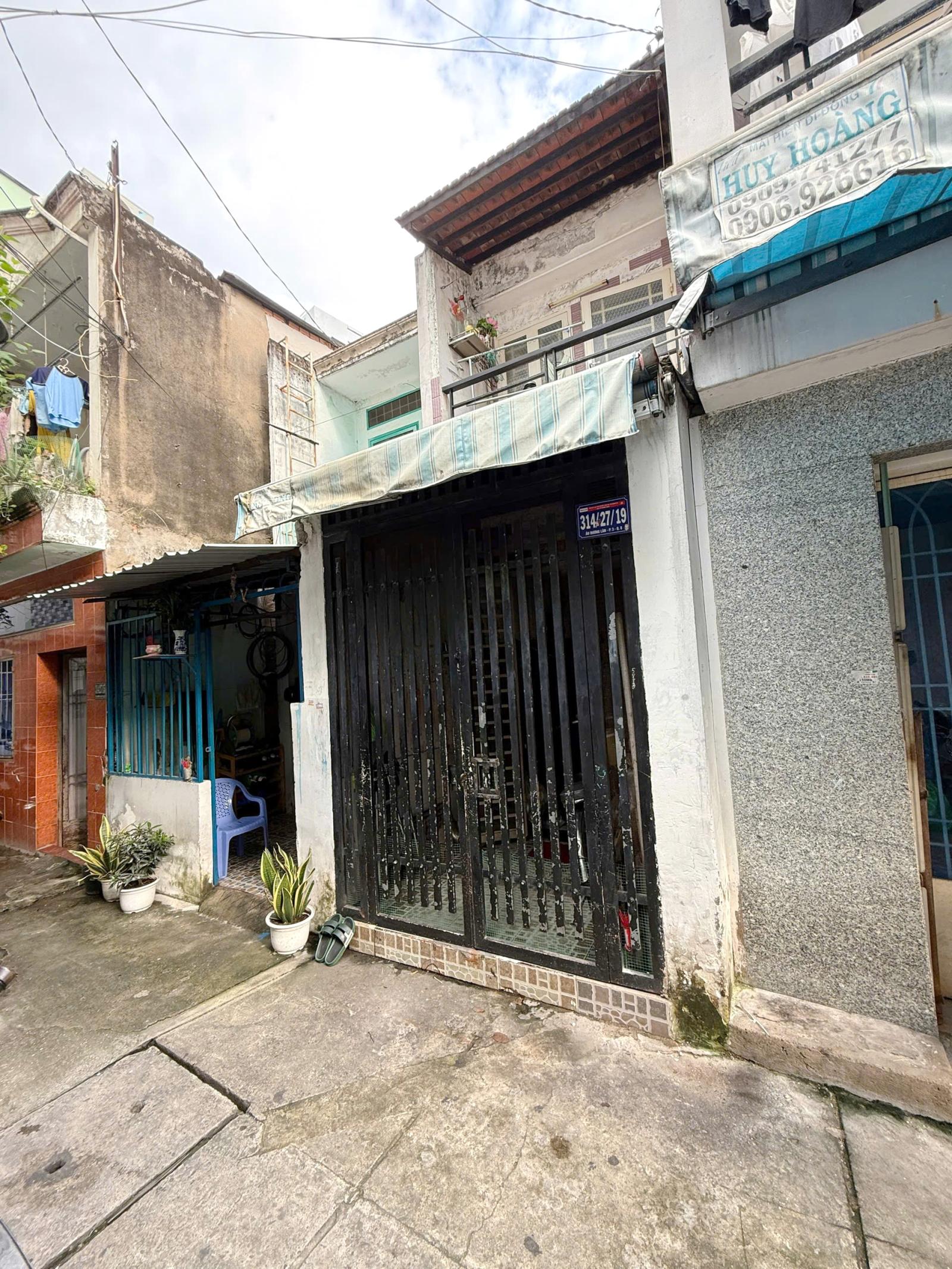 Bán nhà 2 tầng vị trí đẹp hẻm 314 Âu Dương Lân P. Chánh Hưng. Giá 3,68 tỷ bớt lộc 15979422