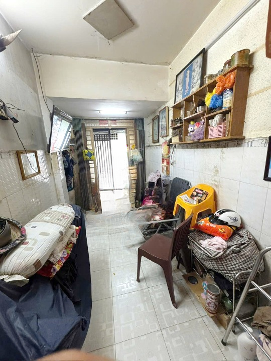 Bán nhà 2 tầng vị trí đẹp hẻm 314 Âu Dương Lân P. Chánh Hưng. Giá 3,68 tỷ bớt lộc 15979422