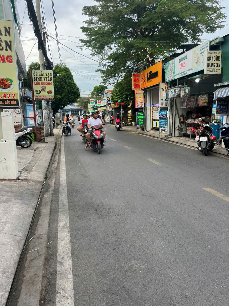 MẶT TIỀN NGUYỄN HỮU CẦU, TRUNG CHÁNH, HÓC MÔN - NGANG 8,41M VIP 15979428