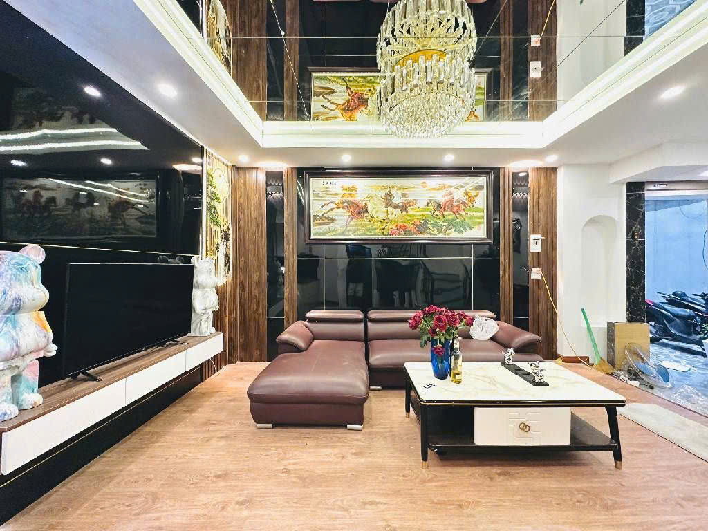 🏡 NHÀ ĐẸP QUẬN HAI BÀ - TRUNG TÂM - GIÁ ĐẦU TƯ 15979459