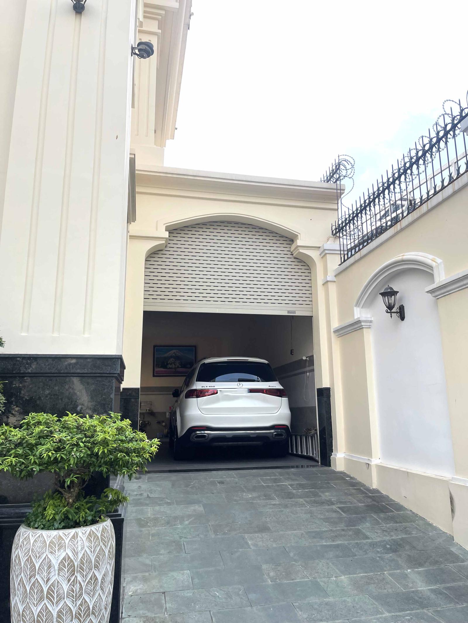 Bán Biệt Phủ Siêu VIP Hiệp Bình Chánh 510m2 Full Thổ Cư Ngang 17m Gần Gigamall Giá 63 tỷ. 15979469