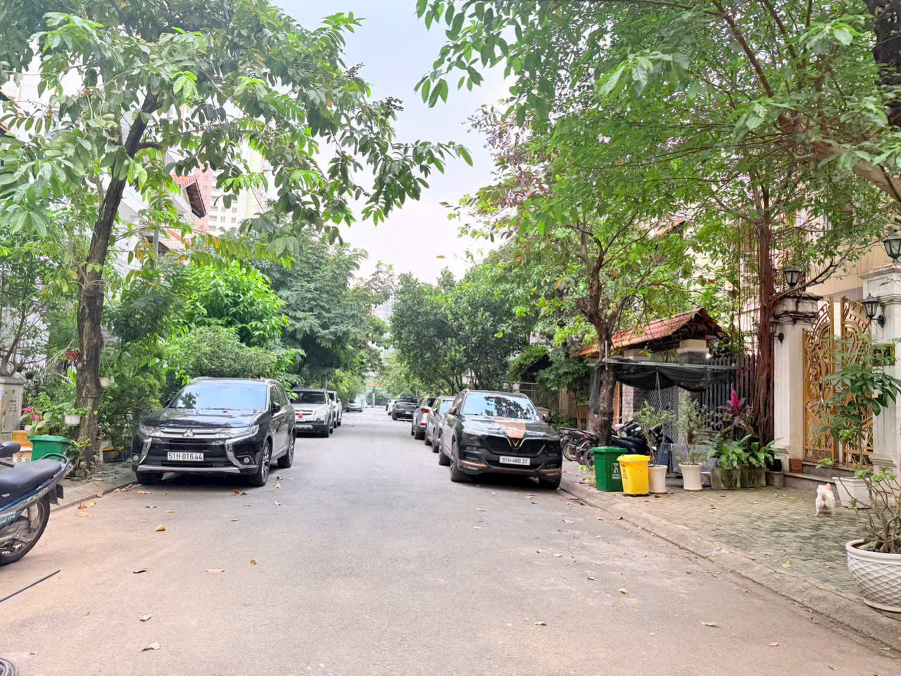 ☘Bán lô đất trống vuông vức cực đẹp ngay Quốc Hương, Thảo điền, Q2 15979480