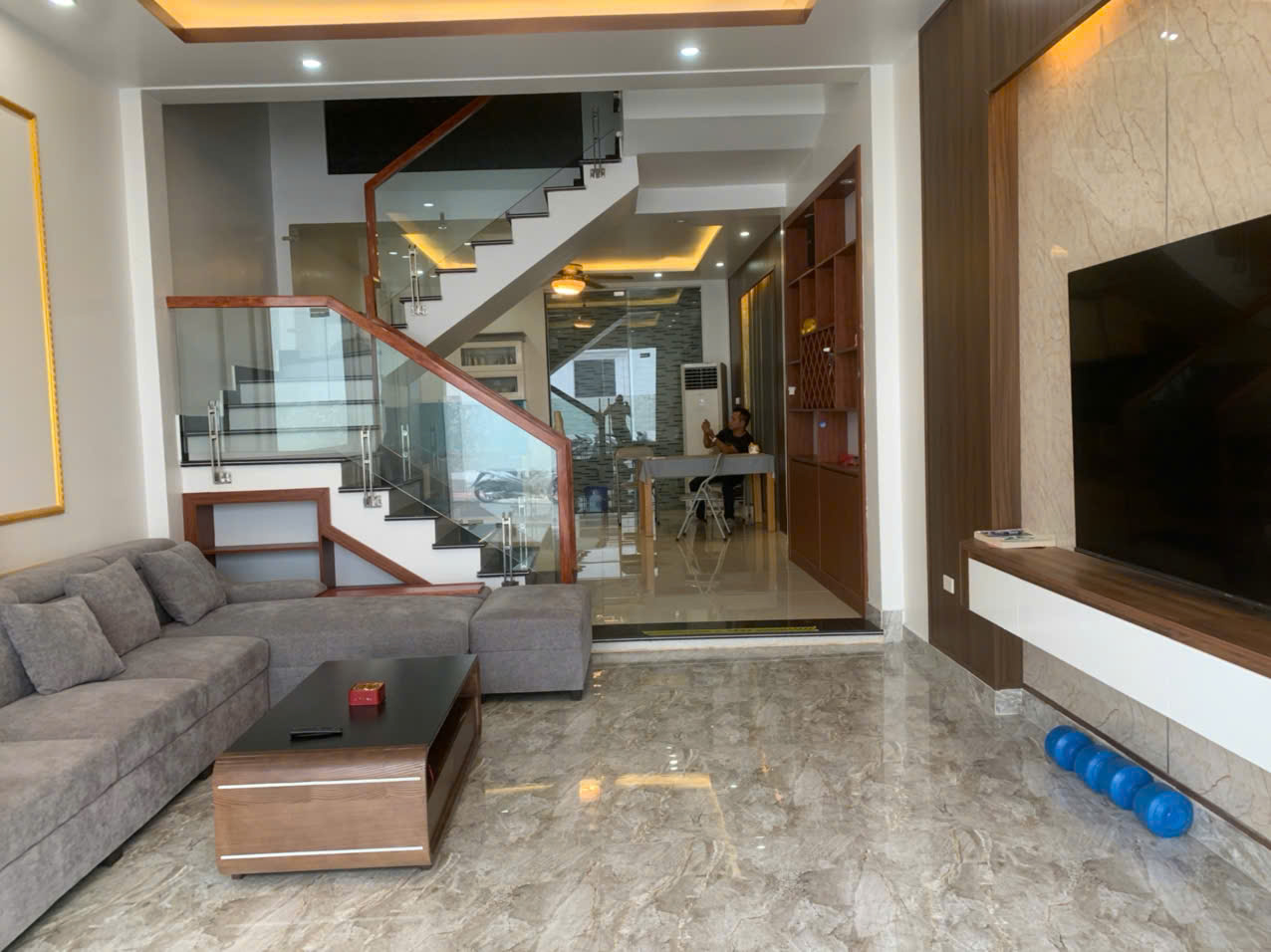 BÁN NHÀ 4 TẦNG ĐOÀN CHUẨN – TUYẾN 2 HOÀNG THẾ THIỆN -- LÊ HỒNG PHONG – GIÁ 6,9 TỶ 15979482