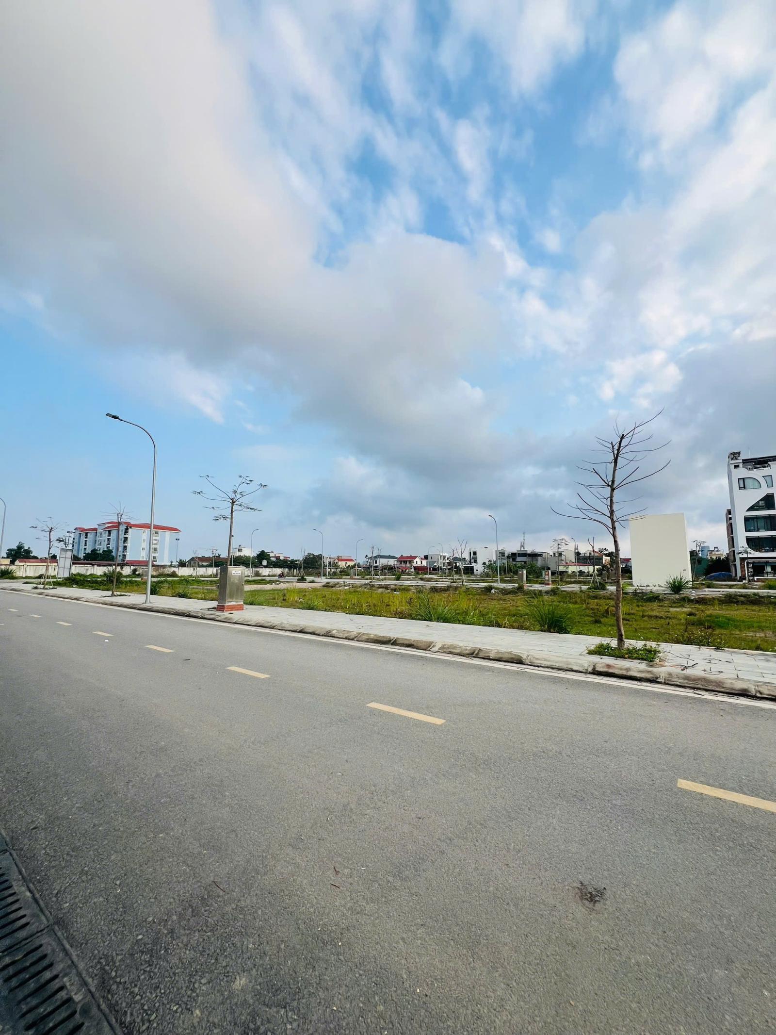 BÁN ĐẤT TĐC BÃI NGOÀI – HOA ĐỘNG – THỦY NGUYÊN – NGANG 6M – ĐƯỜNG 10M – GIÁ 4,55 TỶ 15979489