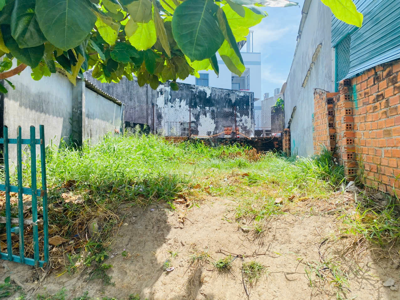 Bán 68.5m2 đất Hẻm Nguyễn Trãi, Bình Tân, LaGi giá mềm 450 triệu 15979512