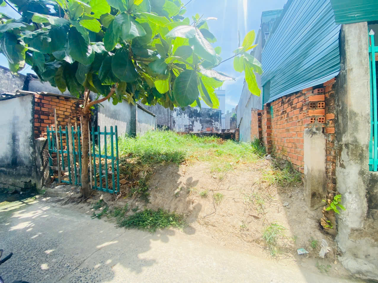 Bán 68.5m2 đất Hẻm Nguyễn Trãi, Bình Tân, LaGi giá mềm 450 triệu 15979512