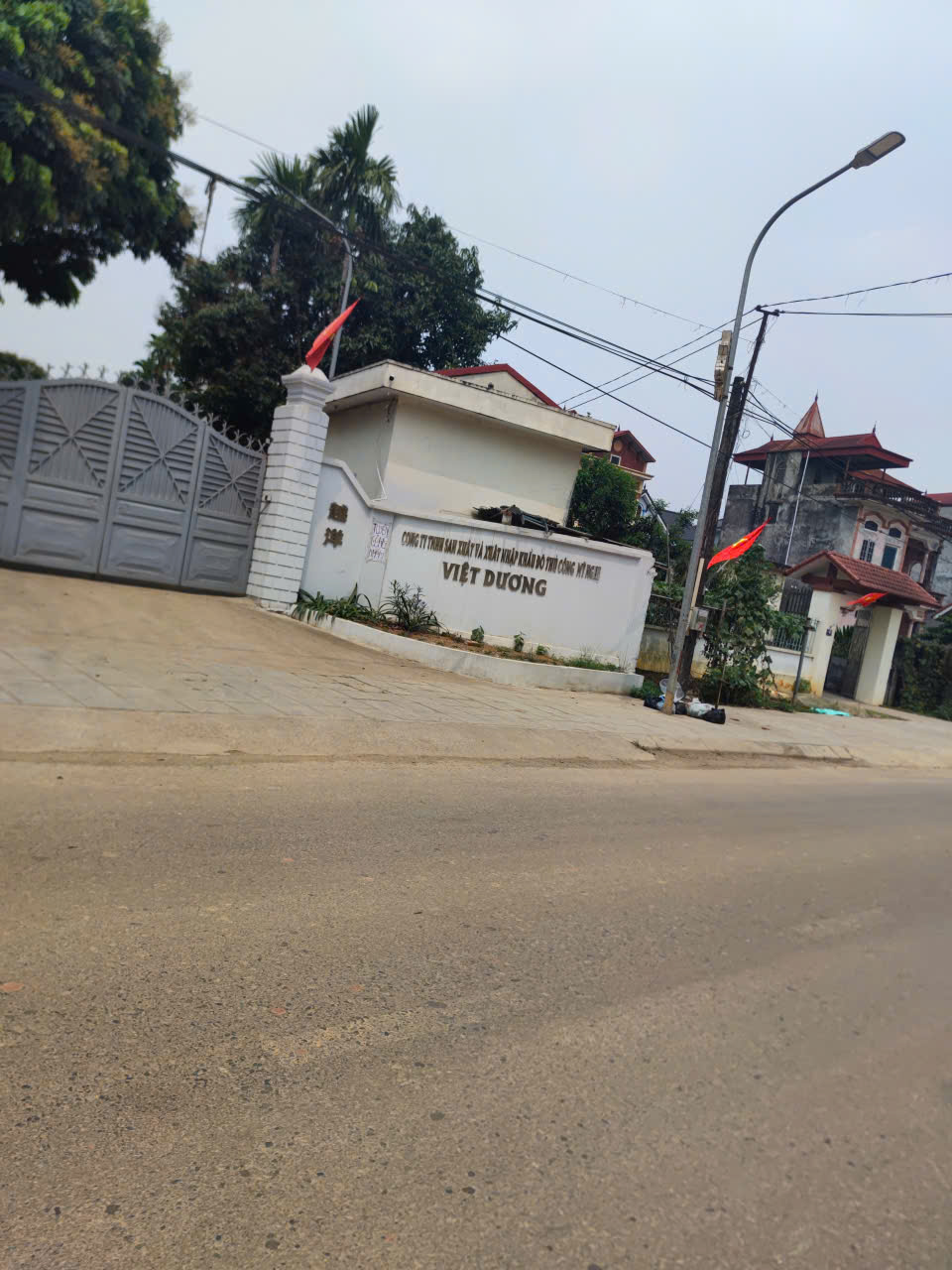 BÁN ĐẤT HÒA THẠCH, QUỐC OAI 330 M2 Full THỔ CƯ, ĐỪNG Ô TÔ TẢI TRÁNH, GIÁ 23 TR/M2 15979519