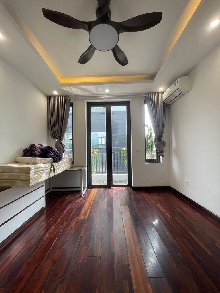 hoàng hoa thám 38m x7 tầng 11,2 tỷ ô tô tránh 50m,5p ra hồ tây 15979561