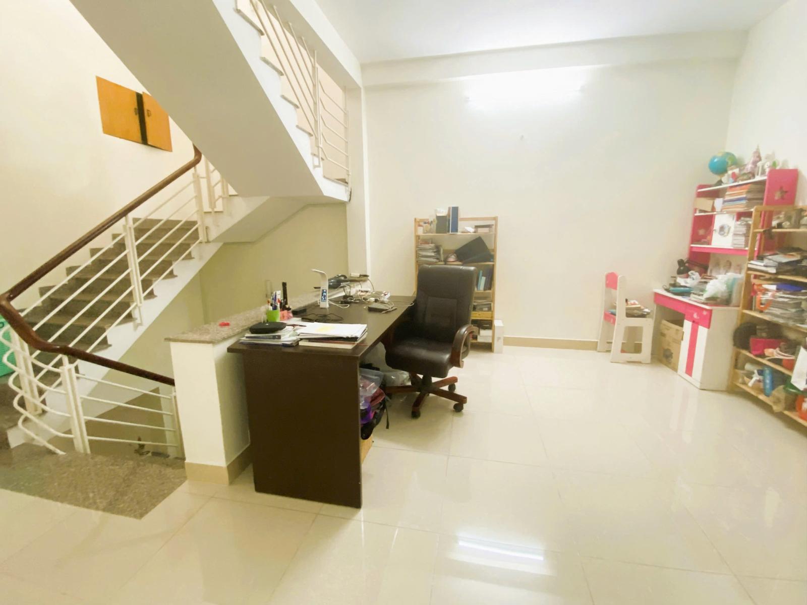 BÁN NHÀ 3 LẦU BÊN HÔNG GIGAMALL - ĐƯỜNG 20 HIỆP BÌNH CHÁNH - THÀNH PHỐ THỦ ĐỨC 15979579