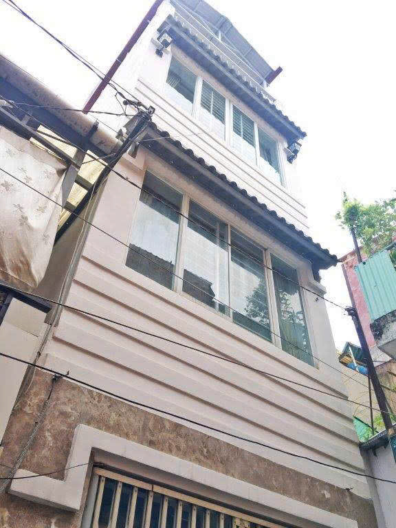 CHO THUÊ NHÀ ĐẸP ĐƯỜNG NGUYỄN KHOÁI P2, Q4 - 💰 Chỉ 10 triệu/tháng 15979582