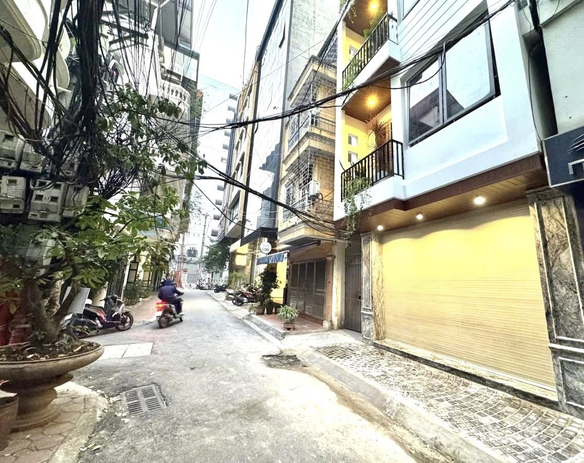 Bán nhà 6 tầng thang máy phố Võ Văn Dũng, Đống Đa, ô tô vào nhà, 2 thoáng, 40m, 13.8 tỷ 15979584