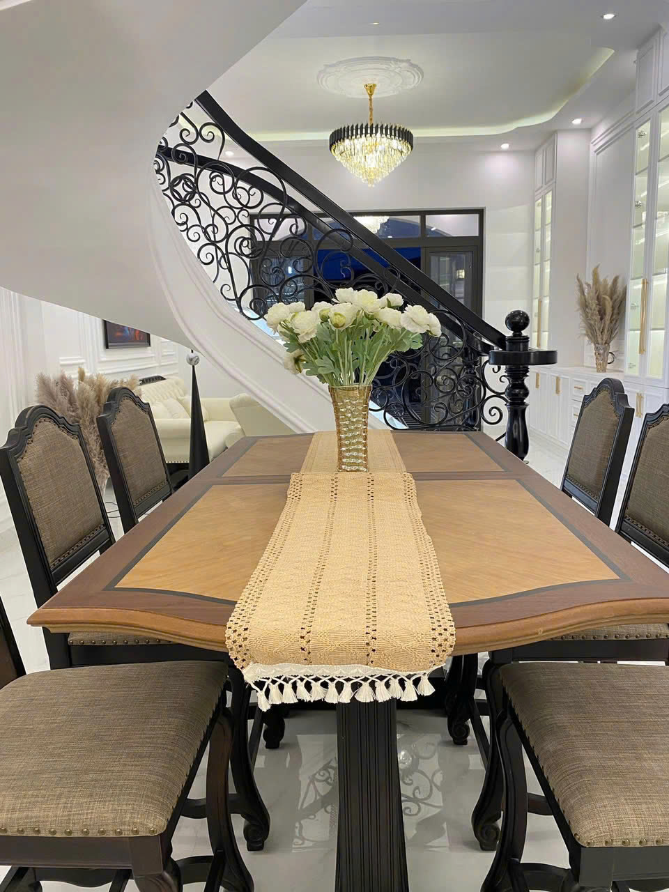 CẦN BÁN CĂN NHÀ LẦU TÂN CỔ ĐIỂN SÀN ĐÚC THẬT 100% XÃ MỸ PHONG - TP.MỸ THO - TIỀN GIANG. 15979593