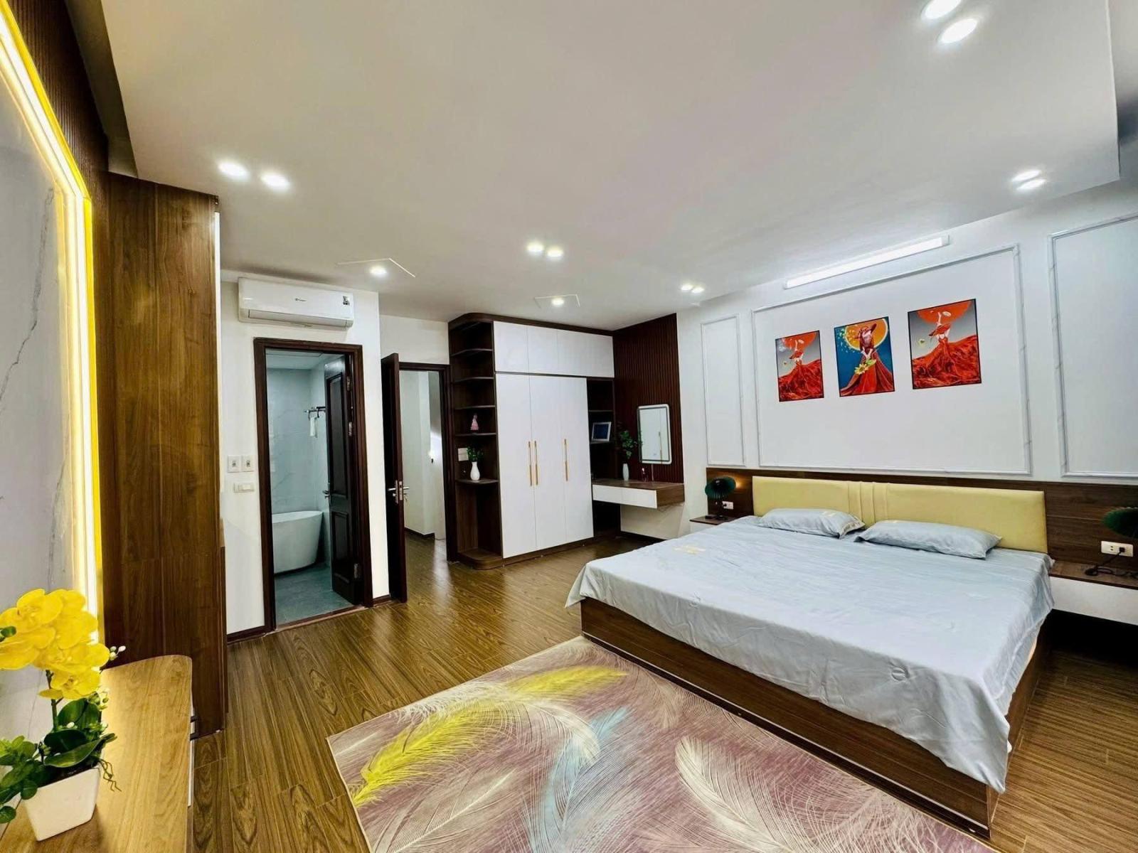 Bán nhà 5T thang máy phố Xã Đàn, Đống Đa, ô tô ngủ trong nhà, nhà xây mới, 40m, 13 tỷ 15979594