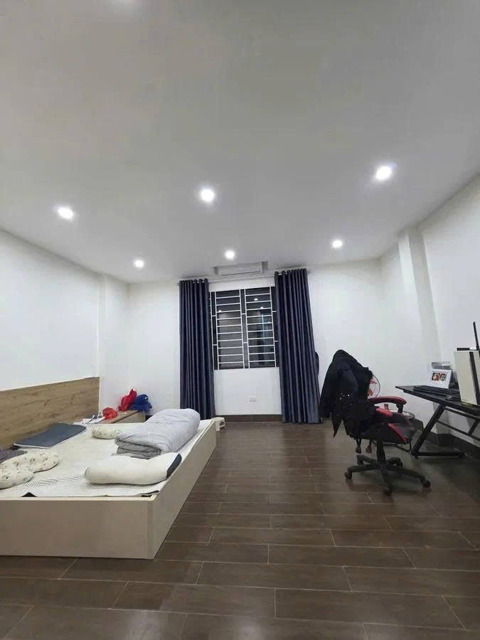 BÁN NHÀ CẦU AM - HÀ ĐÔNG  LÔ GÓC - NGÕ THÔNG - NHÀ ĐẸP Ở NGAY - 36m² - 5 Tầng - 9.x Tỷ 15979626