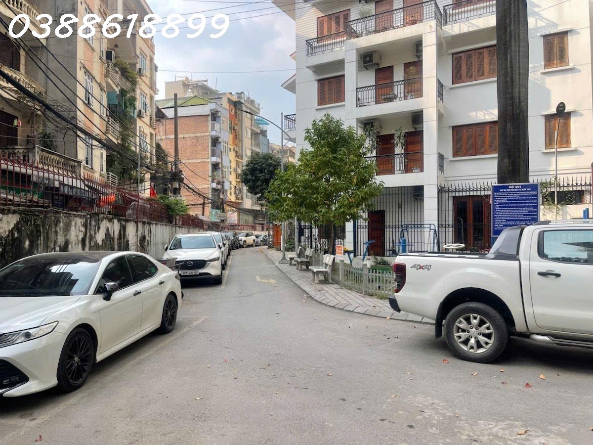 BÁN BIỆT THỰ LIỀN KỀ ĐẸP NHẤT PHỐ NGUYỄN VĂN HUYÊN - CẦU GIẤY -  105M x 5T, MT 6,5M - Ô TÔ TRÁNH, 15979654