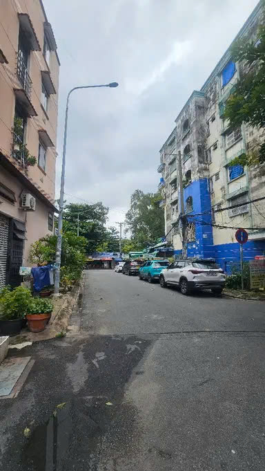 Bán CHDV Đường Bắc Hải Quận 10 40m2 Dòng Tiền 35 Triệu, giá 9 Tỷ 15979696