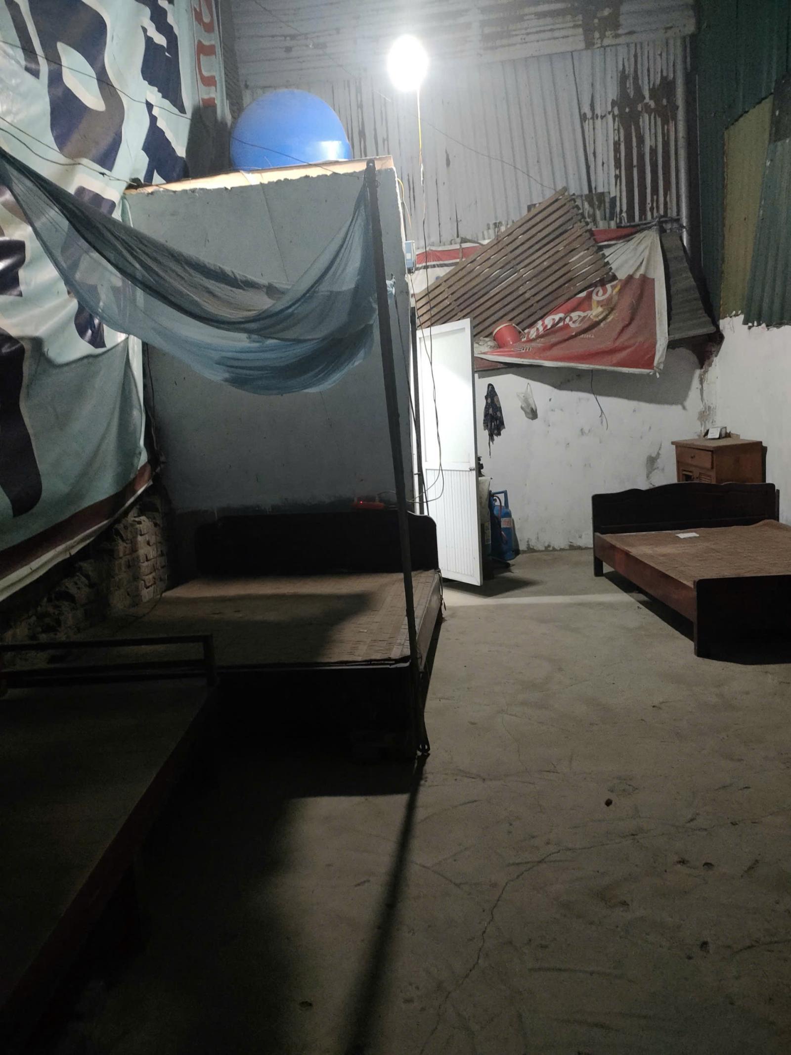 Bán gấp giá rẻ Giải Phóng 32m, 1.5 tầng, mặt tiền 4.5m, 780 triệu, Hoàng Mai. 15979701