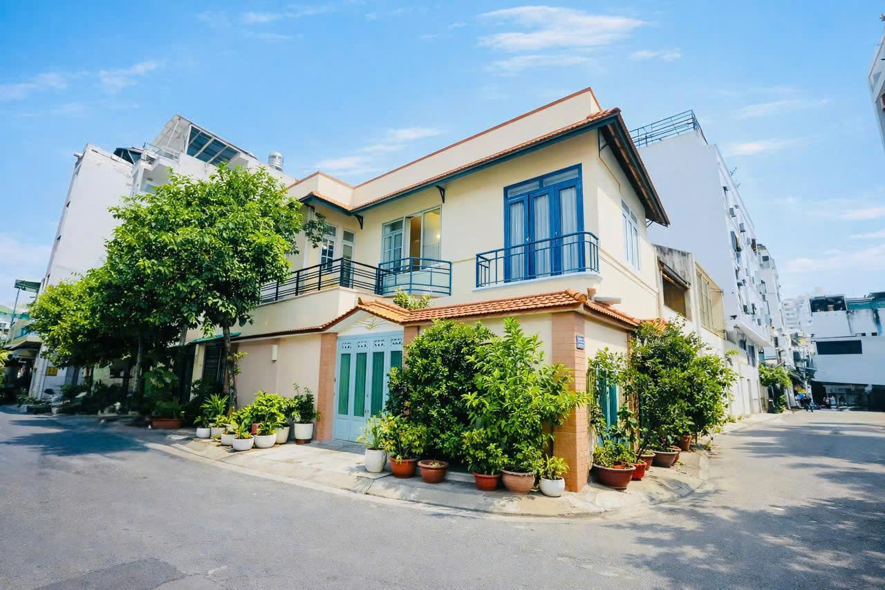 BIỆT THỰ MINI GÓC 2 MẶT TIỀN HÒA BÌNH – NGANG HIẾM 8M – 100M² 15979725