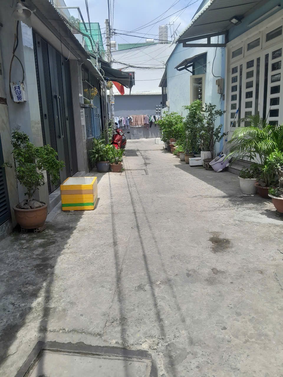 NHÀ BÁN NGUYỄN VĂN QUÁ-99M2 N6M-ĐANG THUÊ 6TR/THÁNG
GIÁP PHẦN MỀM QUANG TRUNG-HẺM 3M SẠCH-XÂY 3TẤM 15979727