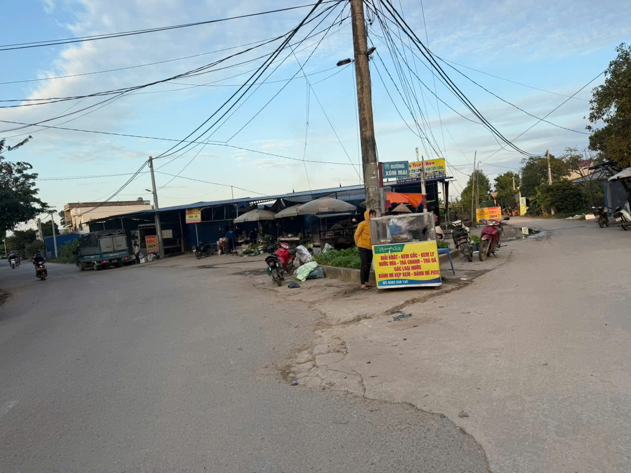 GIÁ 830 TR DIỆN TÍCH 100 M FUN THỔ CƯ - SỔ ĐỎ SẪN SÀNG CÔNG CHỨNG 
CAM KẾT PHÁP LÝ CHUẨN RÕ RÀNG 15979730