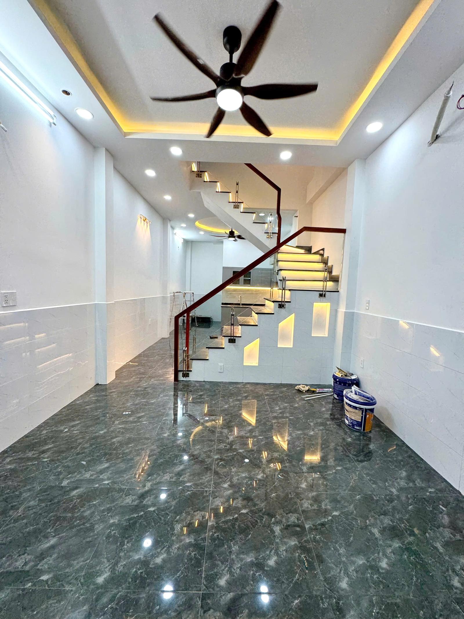 Nhà mới 2lầu/ST hẻm 154 Âu Dương Lân P3Q8 (P.Chánh Hưng) 15979732