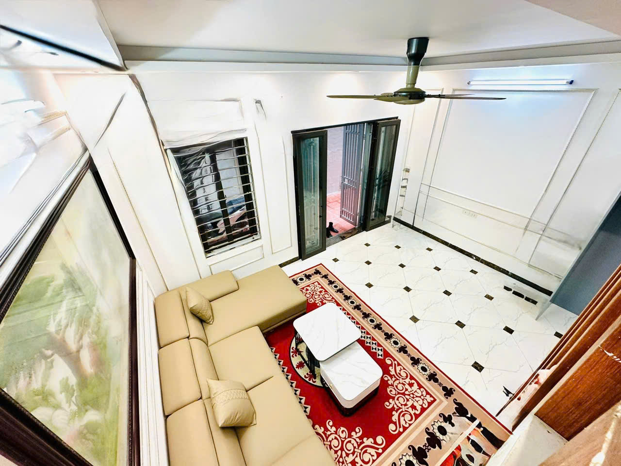 🆘 Nhỉnh 7🧄 - 5 tầng full nội thất- nhà đẹp ở ngay 

✨Phúc Lợi hàng xóm Vinhome riverside ,

✨ngõ 15979740