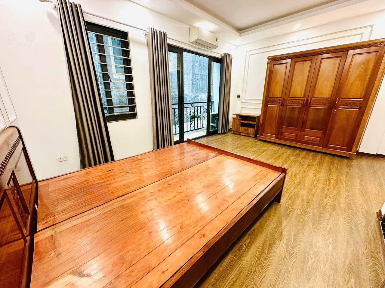 🆘 Nhỉnh 7🧄 - 5 tầng full nội thất- nhà đẹp ở ngay 

✨Phúc Lợi hàng xóm Vinhome riverside ,

✨ngõ 15979740