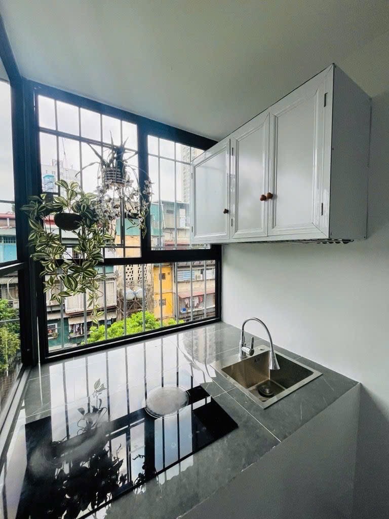 bán nhà tập thể nghĩa tân 60m 2 ngủ giá 4,55 tỷ ô tô đỗ cửa 15979794