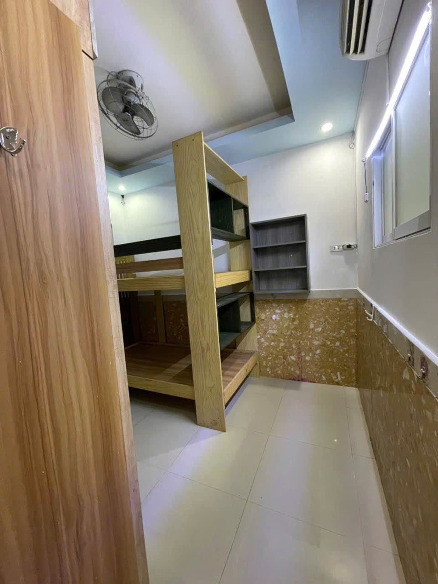 Chung cư Bình Phú 1, Đường số 23 Quận 6 58m2 đang cho thuê 7 triệu/tháng 2,7 tỷ 15979842