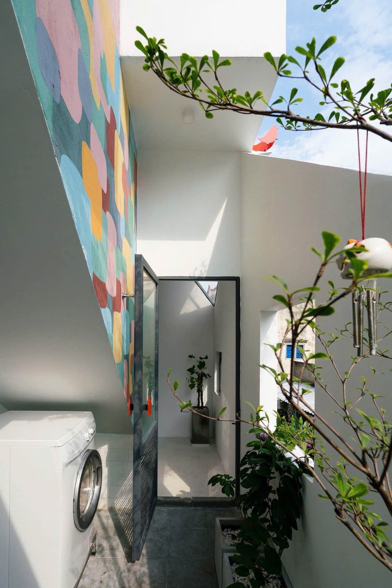 CHÍNH CHỦ GỬI NHÀ PHỐ 4 TẦNG KÈM NỘI THẤT P. HÒA HƯNG(QUẬN 10 CŨ)-DT 360TR/NĂM -CHỈ 6.xtỷ 15979841