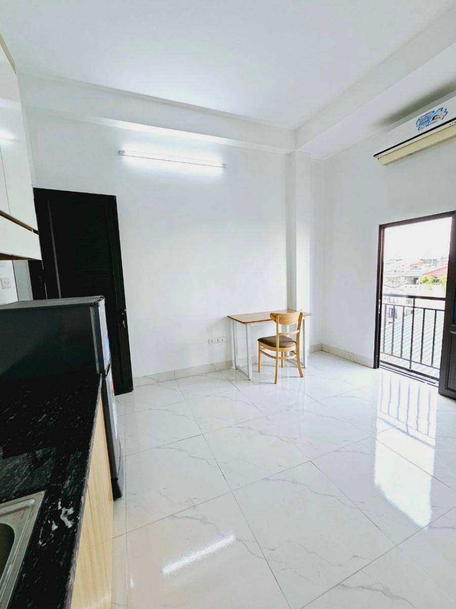 NHANH!BÁN NHÀ DÂN XÂY DOÃN KẾ THIỆN, PHẠM VĂN ĐỒNG,OTO QUA NHÀ,DT:37mx5T,MT:5m,9ty 15979895