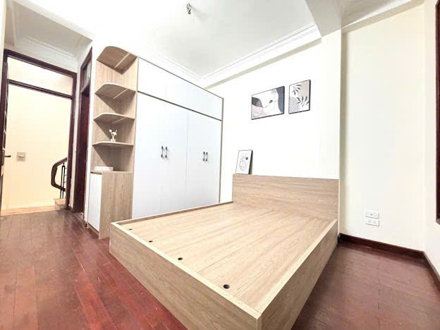 Phân khúc 5–10 tỷ cực hiếm tại Thanh Xuân
🔥 NHÀ ĐẸP – VỊ TRÍ HIẾM – CHỈ CÁCH Ô TÔ 5M – FULL NỘI THẤT – DẪN KHÁCH LÀ CÓ KHẢ NĂNG CHỐT 🔥 15979920