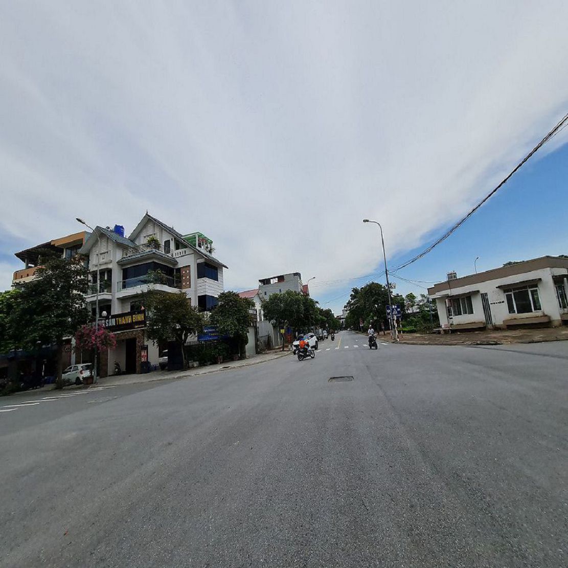 Đất Trâu Quỳ, GL. 100m2, mt 5m đường 15m kinh doanh sầm uất. Chỉ 15 tỷ hơn. Lh 0989894845  15979945