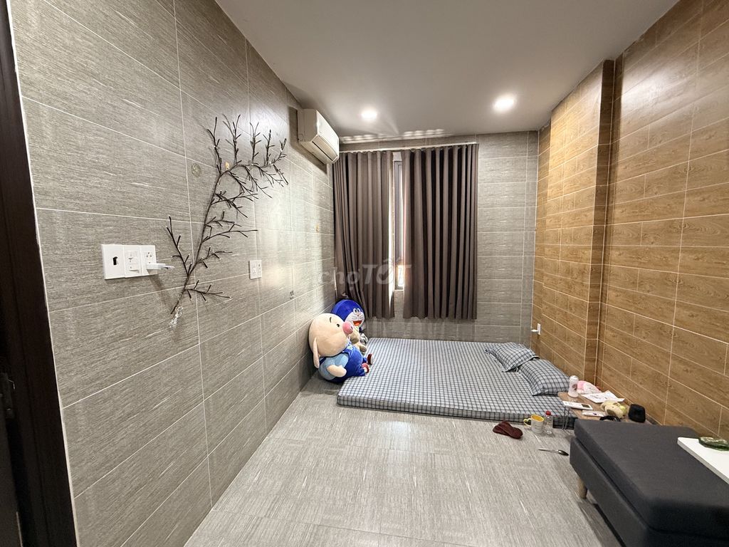 Cho thuê CHDV cao cấp 2PN, 1 phòng khách riêng biệt - không thu phí quản lý. 15979959